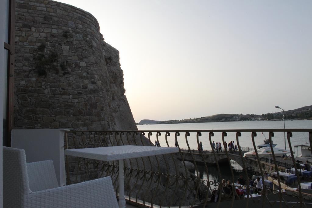 Huri&Nuri Hotel Foça Exterior foto