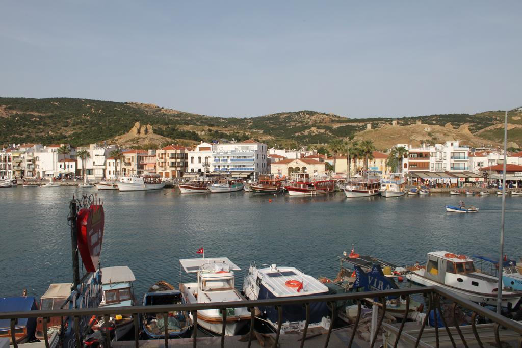 Huri&Nuri Hotel Foça Exterior foto